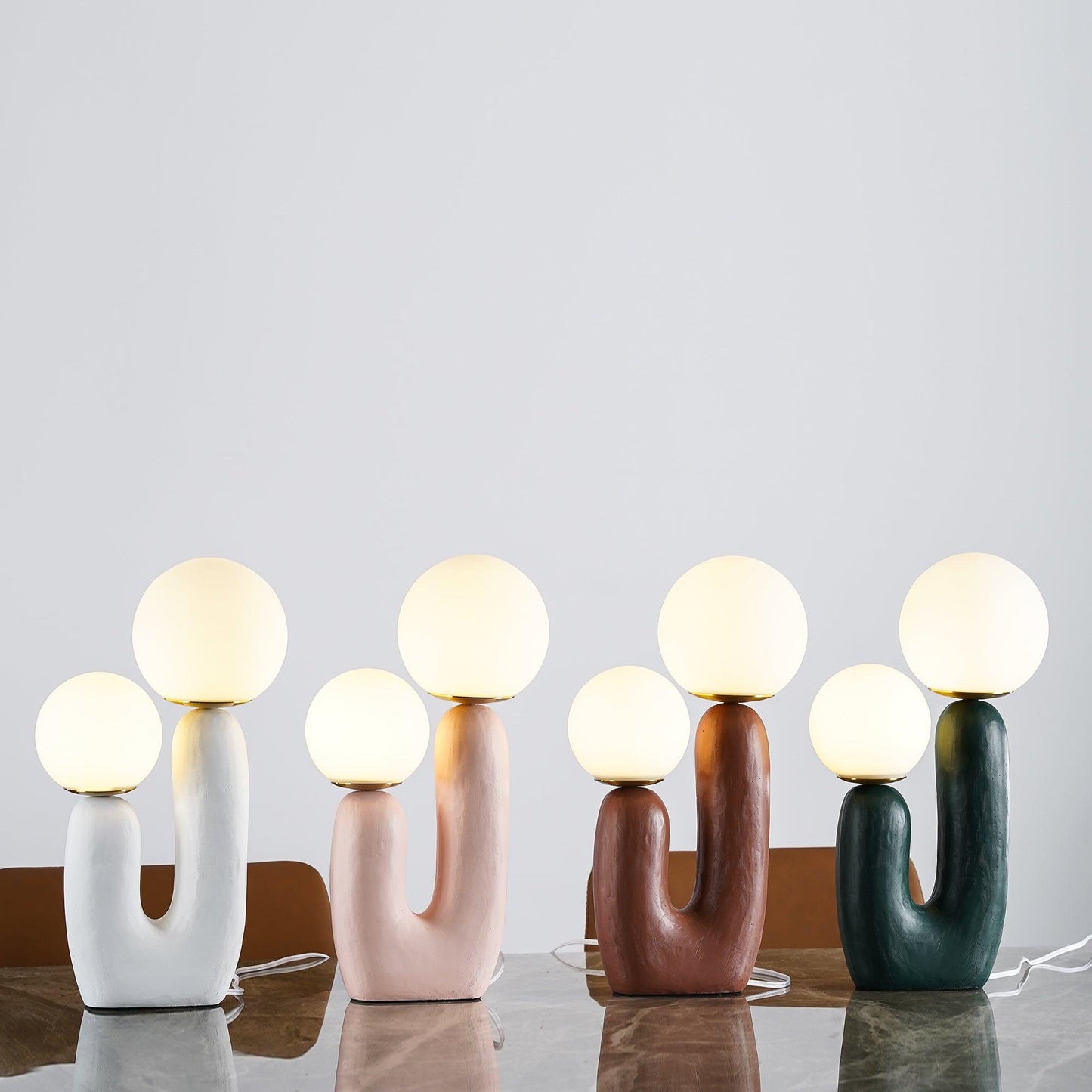 Velmora Globe Table Lamp