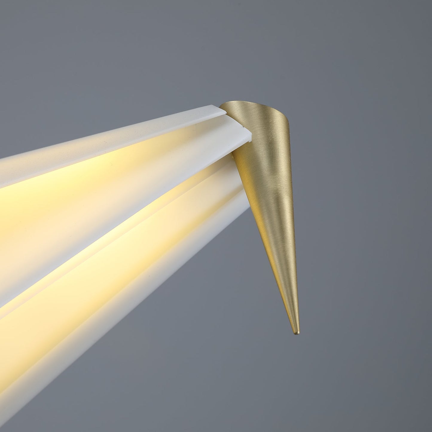 Elira Bird Table Lamp