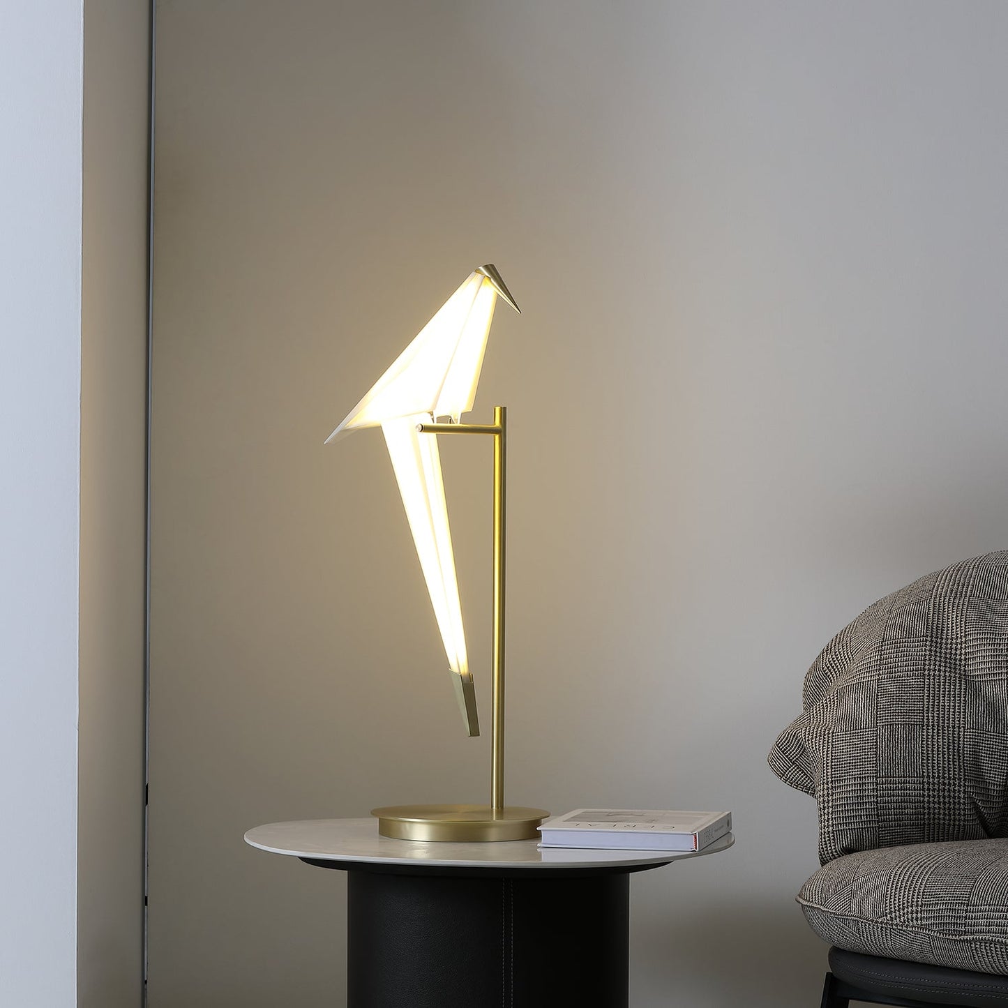 Elira Bird Table Lamp