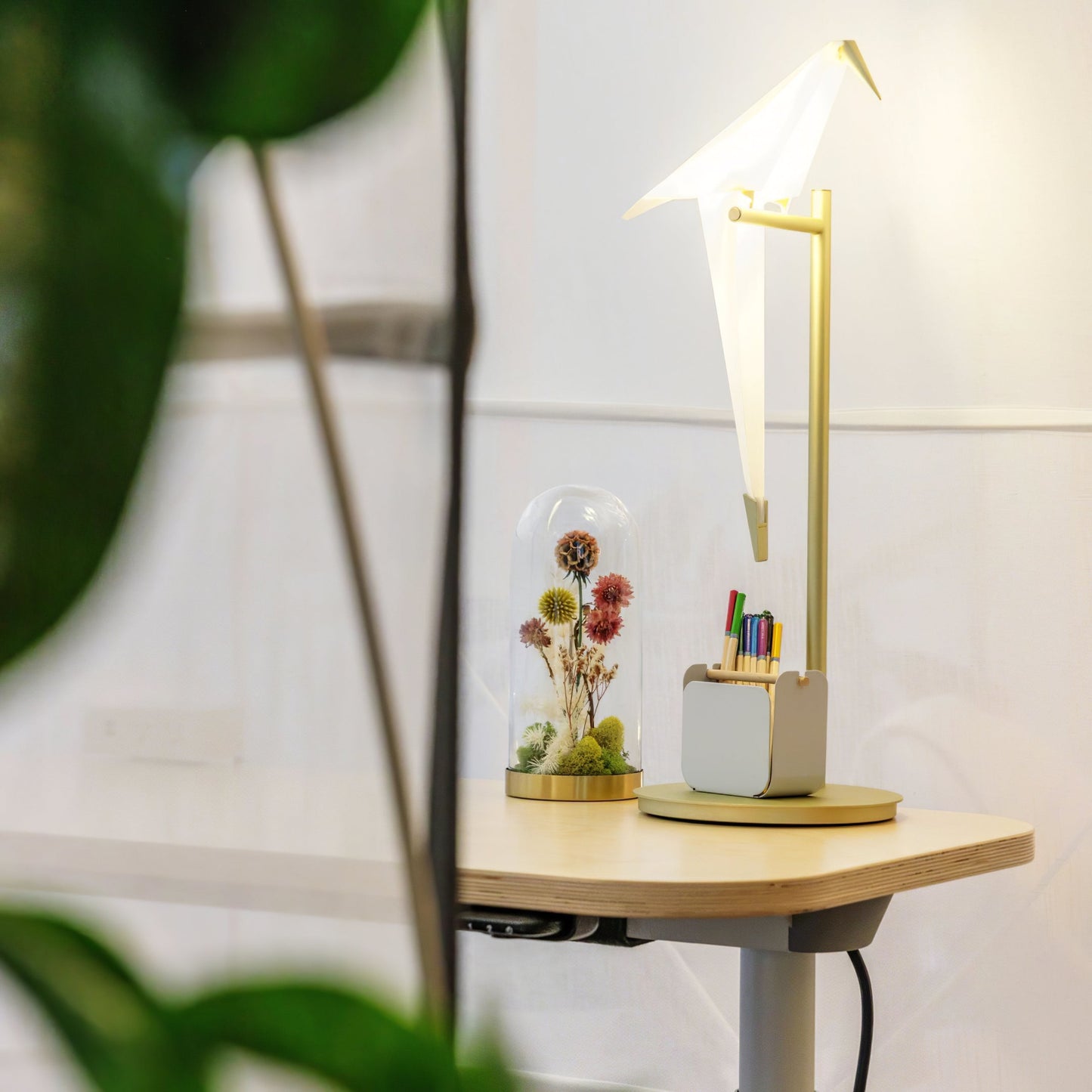 Elira Bird Table Lamp