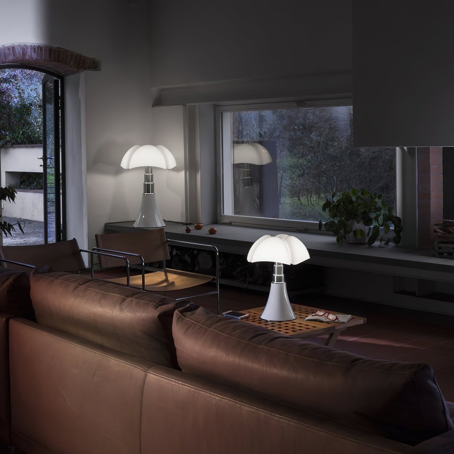 Aero Modern Table Lamp