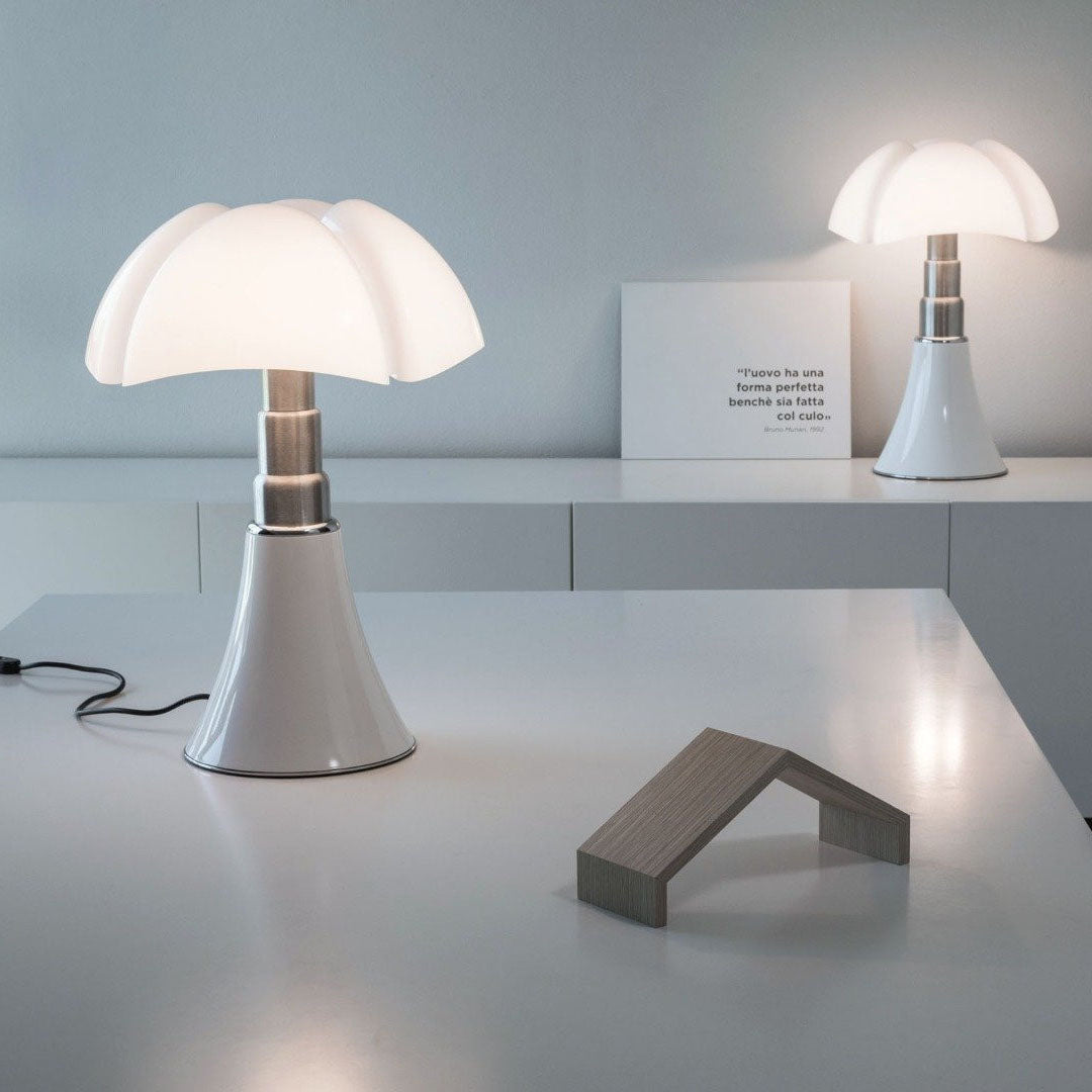 Aero Modern Table Lamp