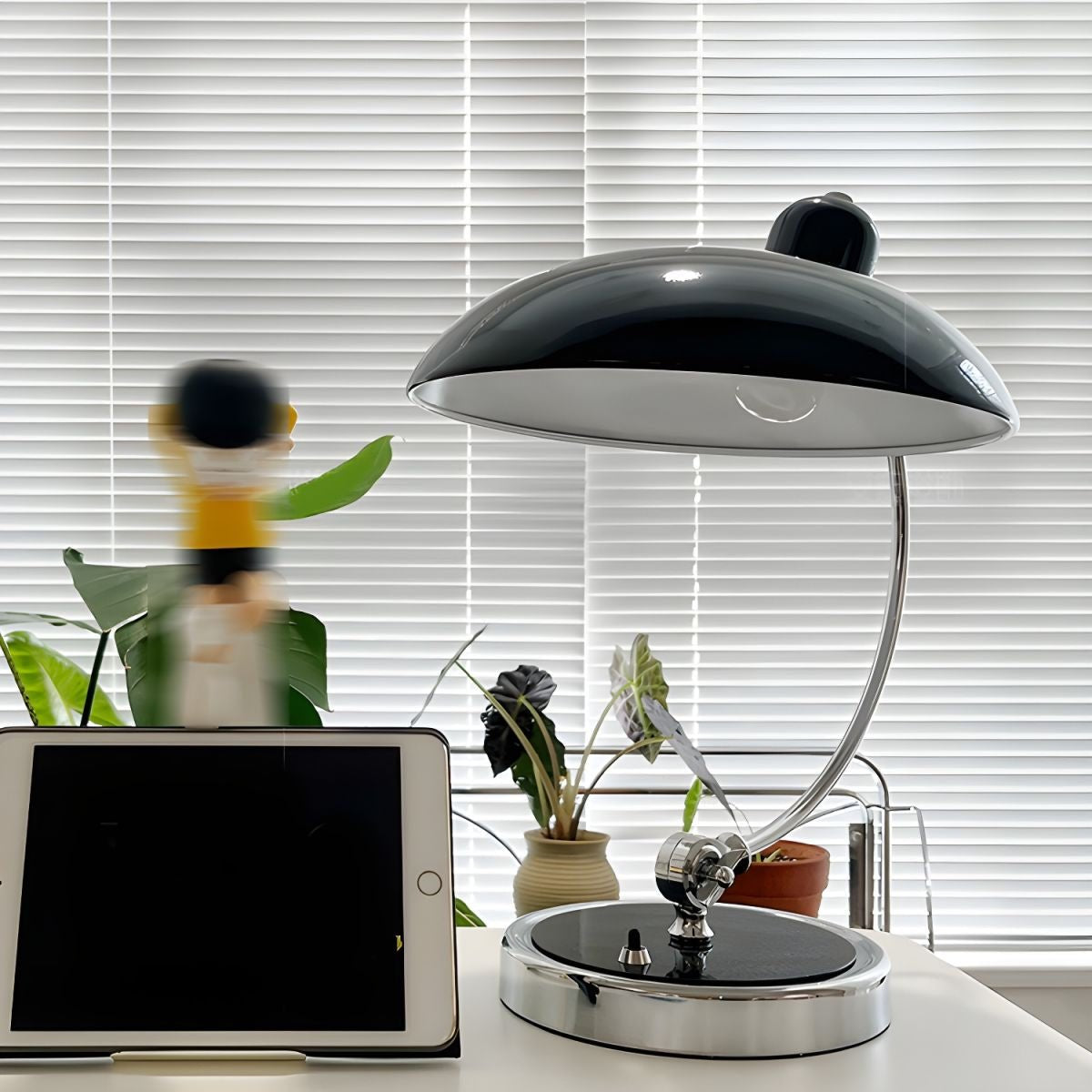 Aero Office Table Lamp