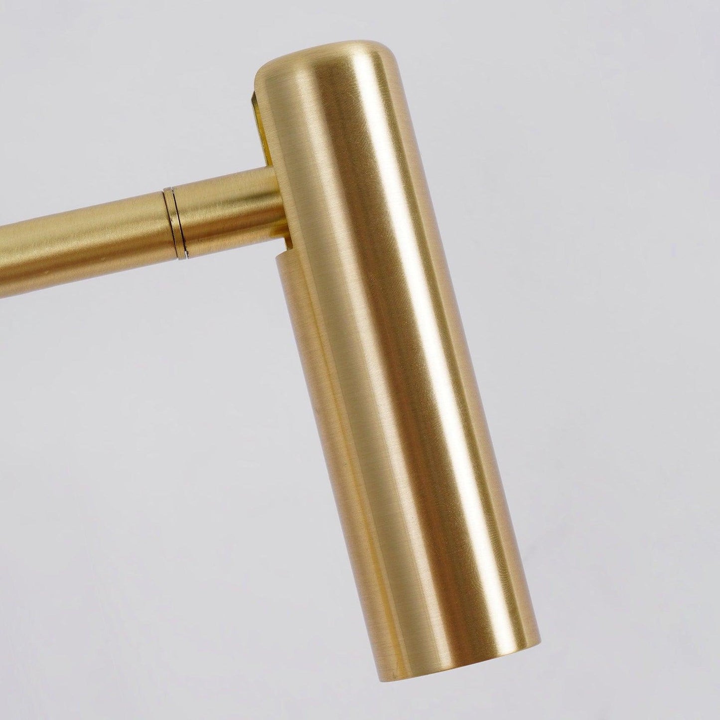 Averra Reading Wall Lamp