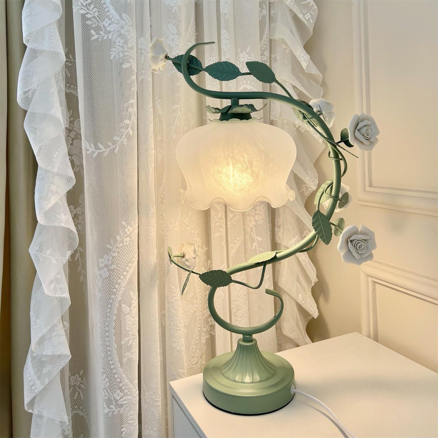 Floras Blooming Table Lamp