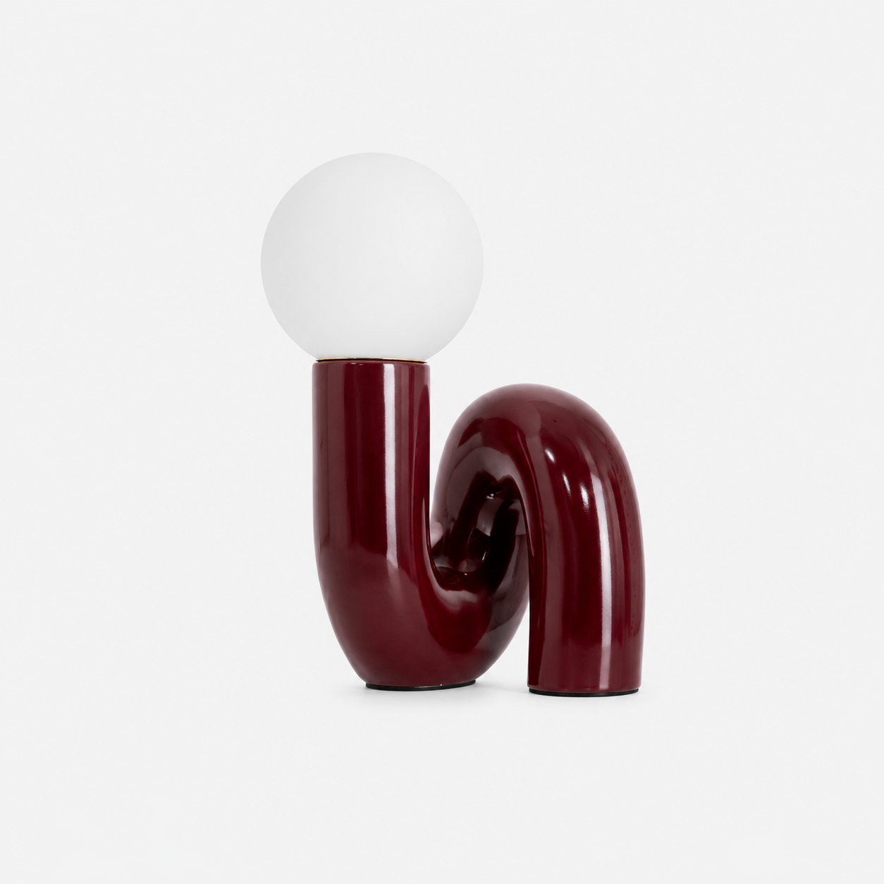 Roselle Globe Table Lamp
