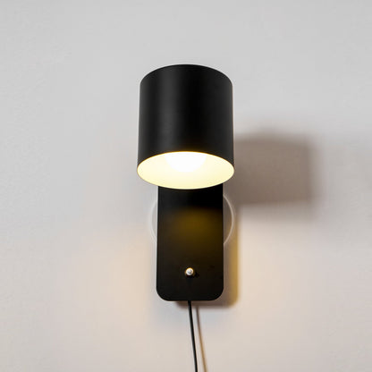 Virex Rotatable Plug-In Wall Light