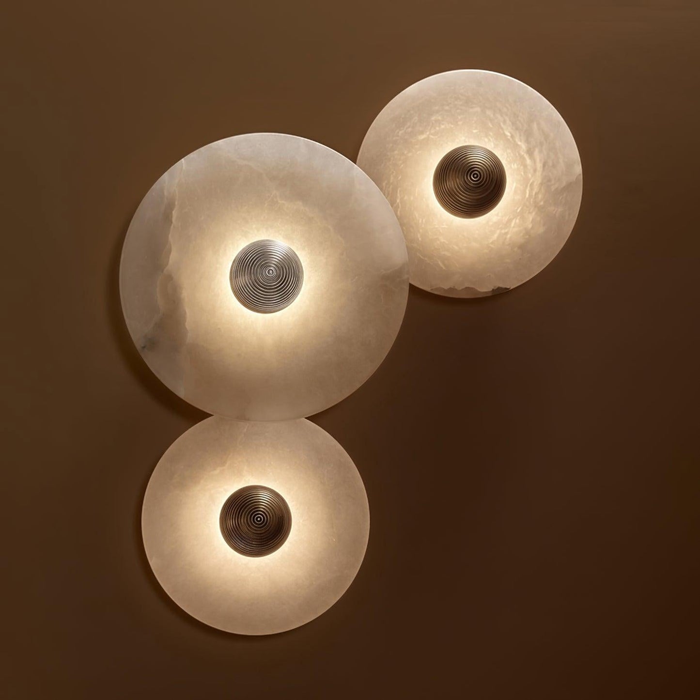 Arvix Round Alabaster Wall Lamp