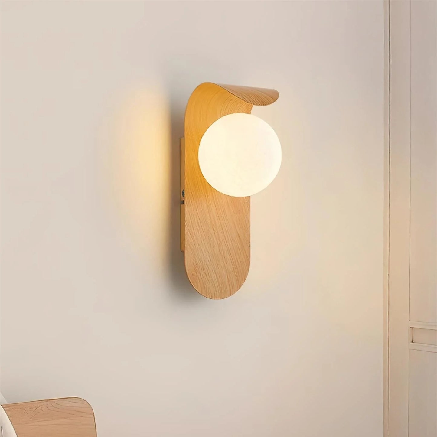 Sabine Globe Wall Lamp
