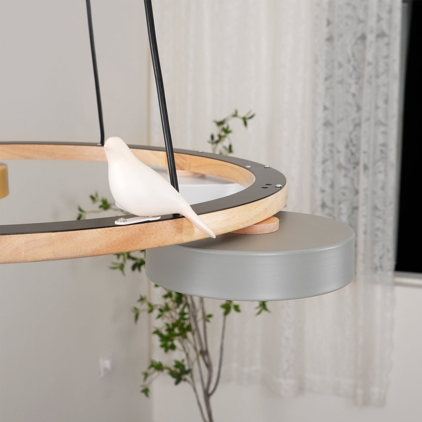 Aurelia Round Bird Chandelier