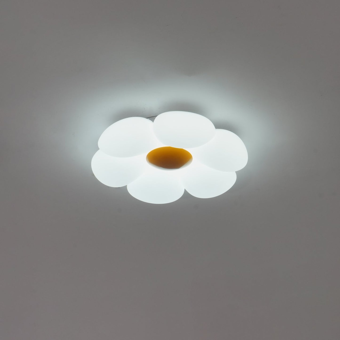 Lunora Flower Ceiling Light