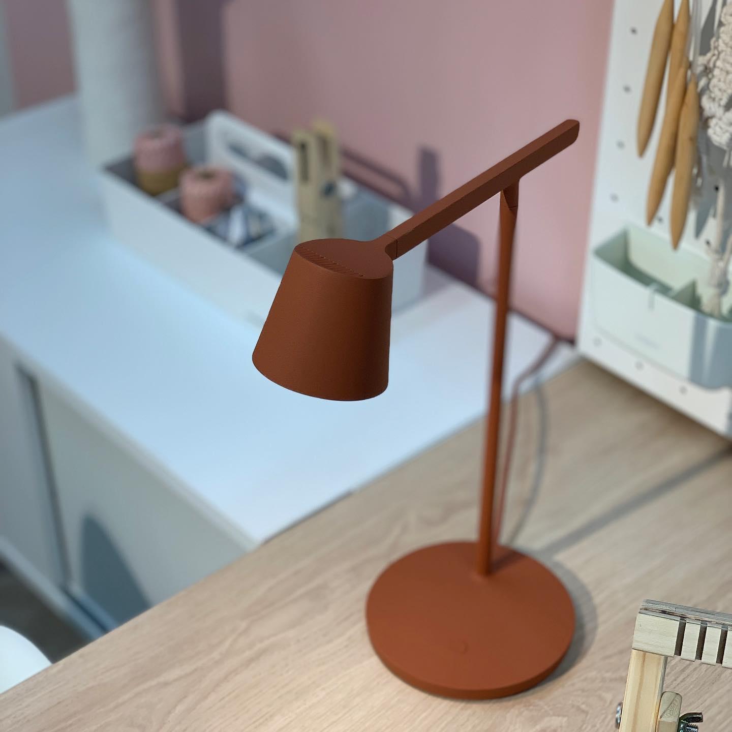 Aero LED Table Lamp