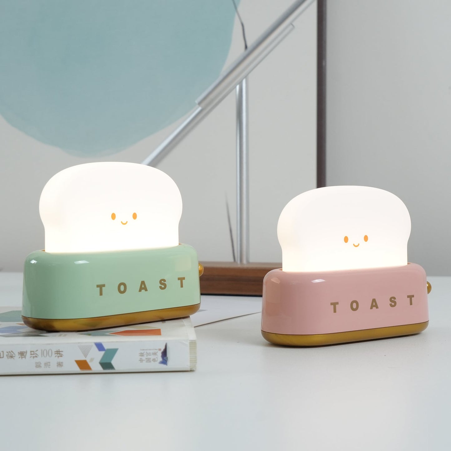 Cute Toaster Table Lamp