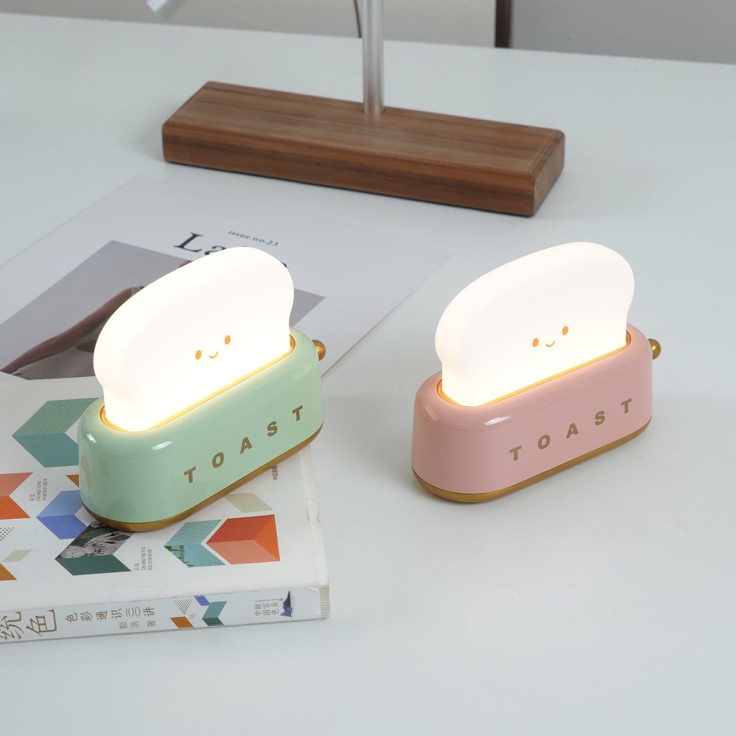 Cute Toaster Table Lamp