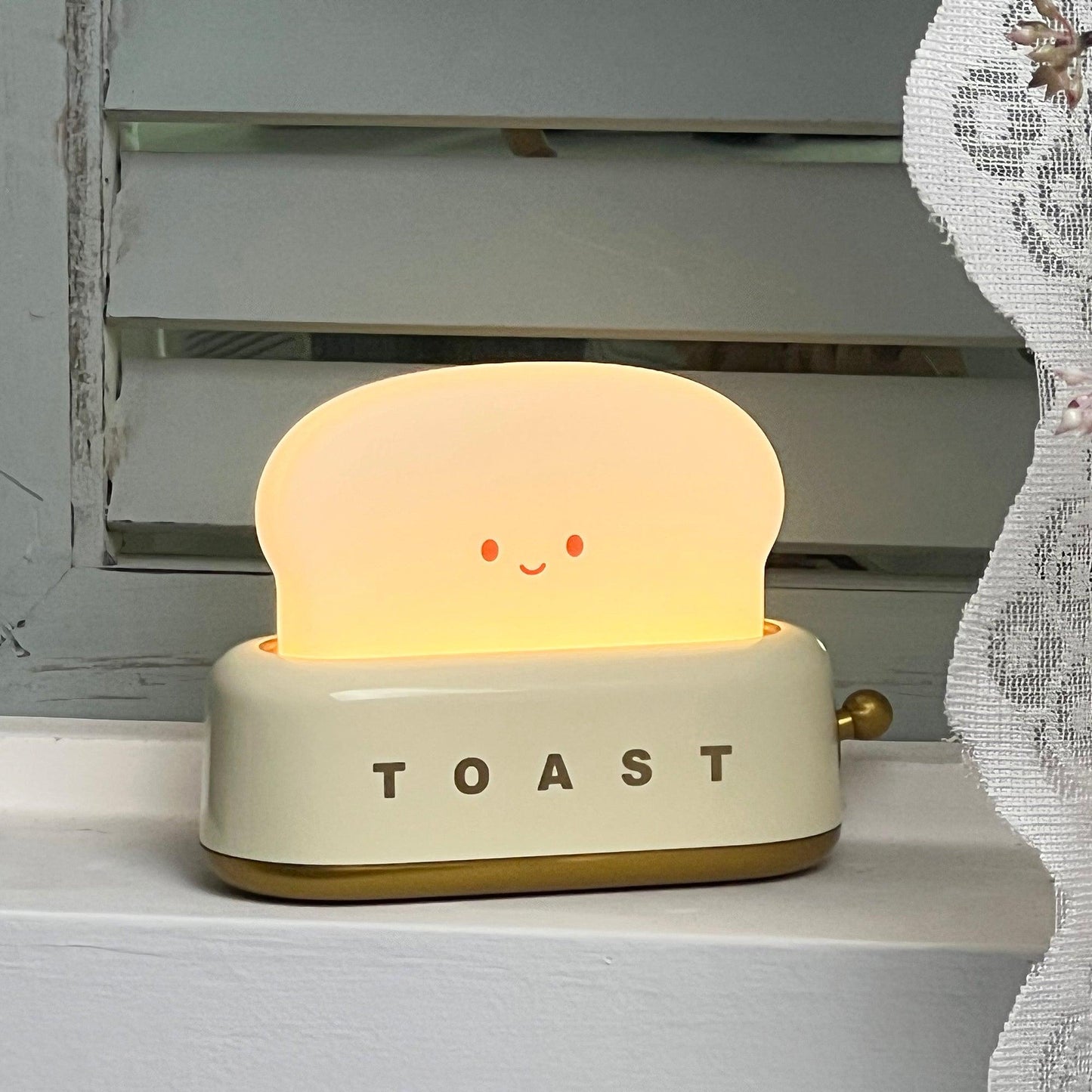 Cute Toaster Table Lamp