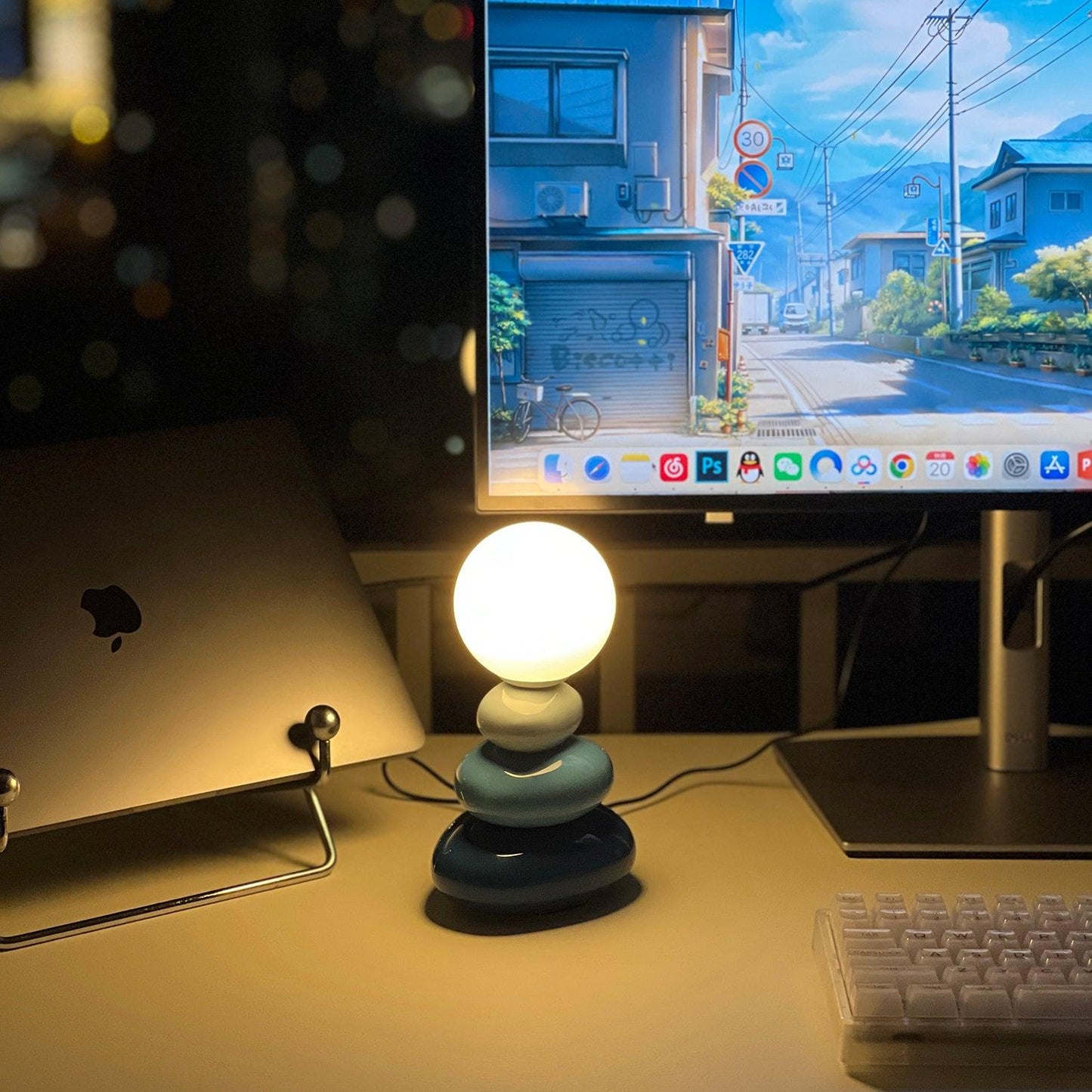 Bellora Table Lamp