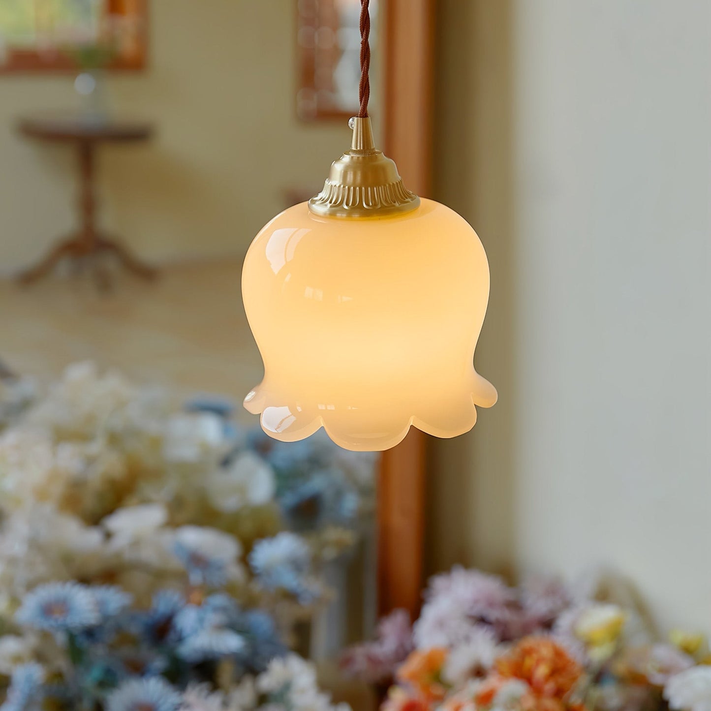 Valle Flower Pendant Light