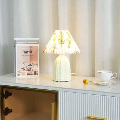 Arden Pleated Table Lamp