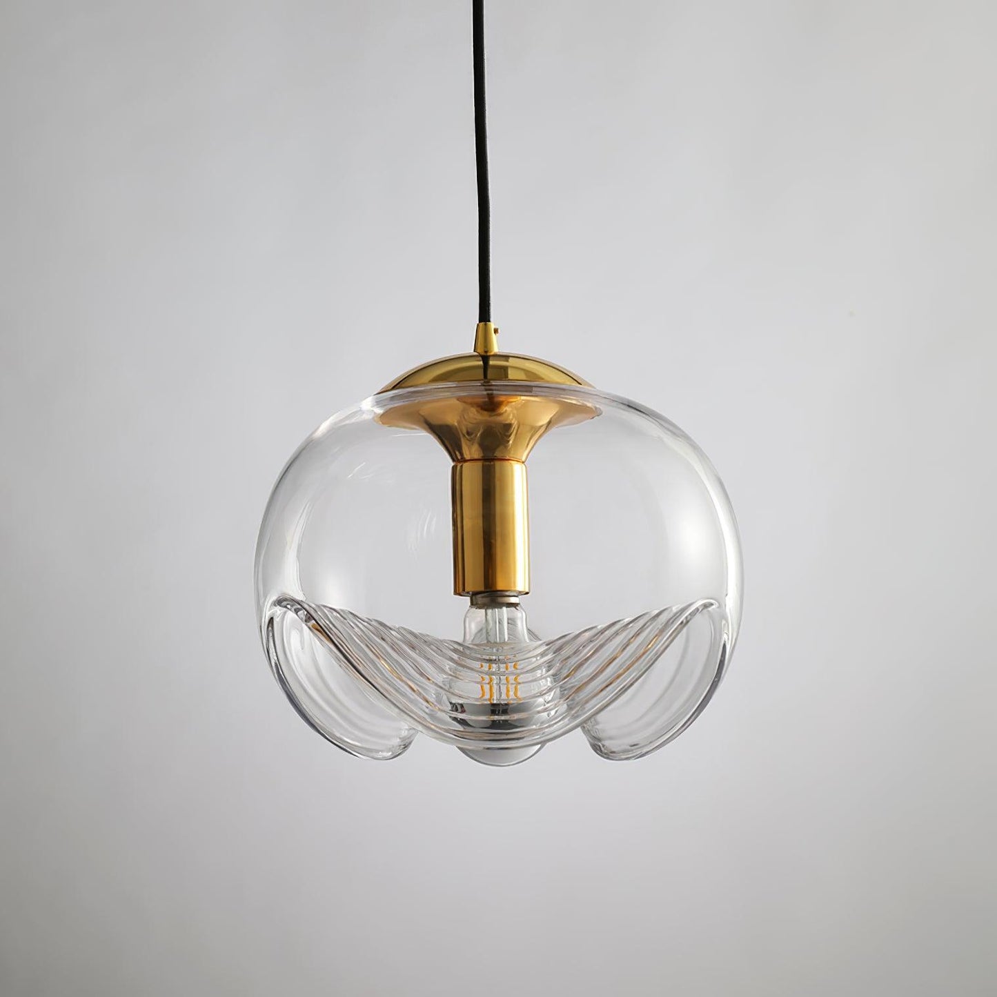Elara Pendant Light