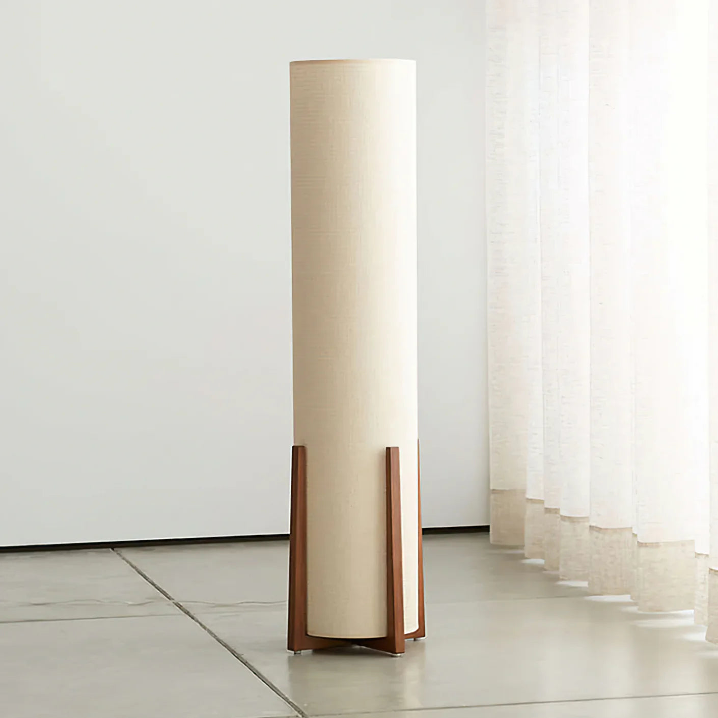 Varelle Floor Lamp